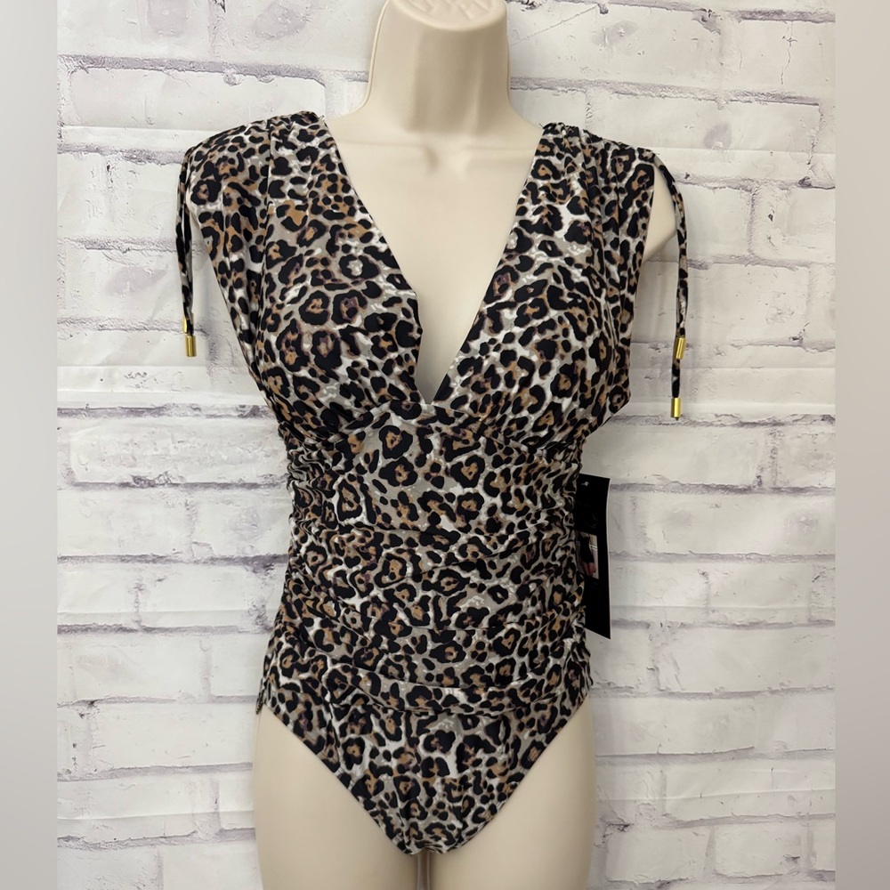 Shore Shapes‎ Swimwear Size 8 Slimming Leopard One Price Lined Swimsuit New